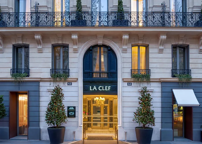 Hotel La Clef Tour Eiffel Paris By The Crest Collection